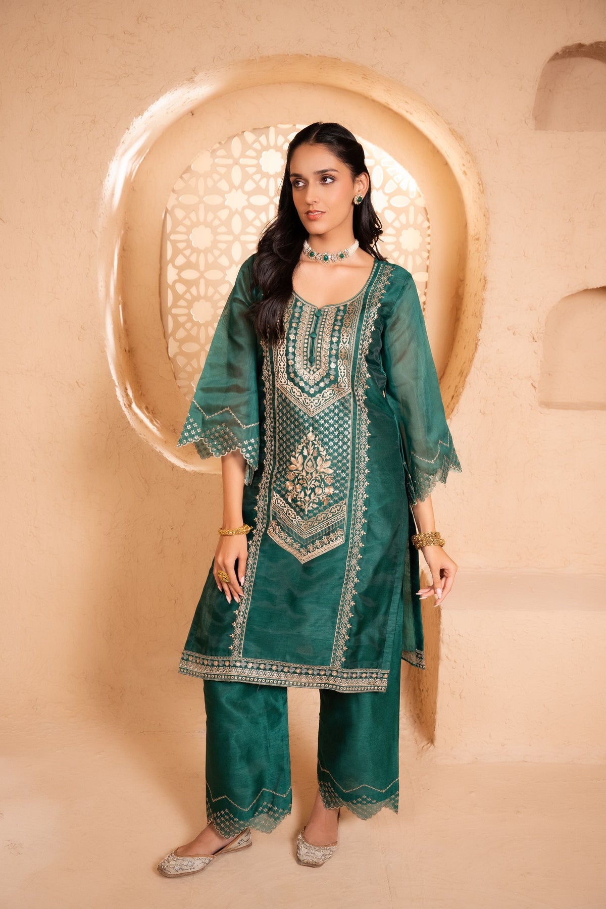 Sanjh Chanderi Embroidered Emerald  Suit Set