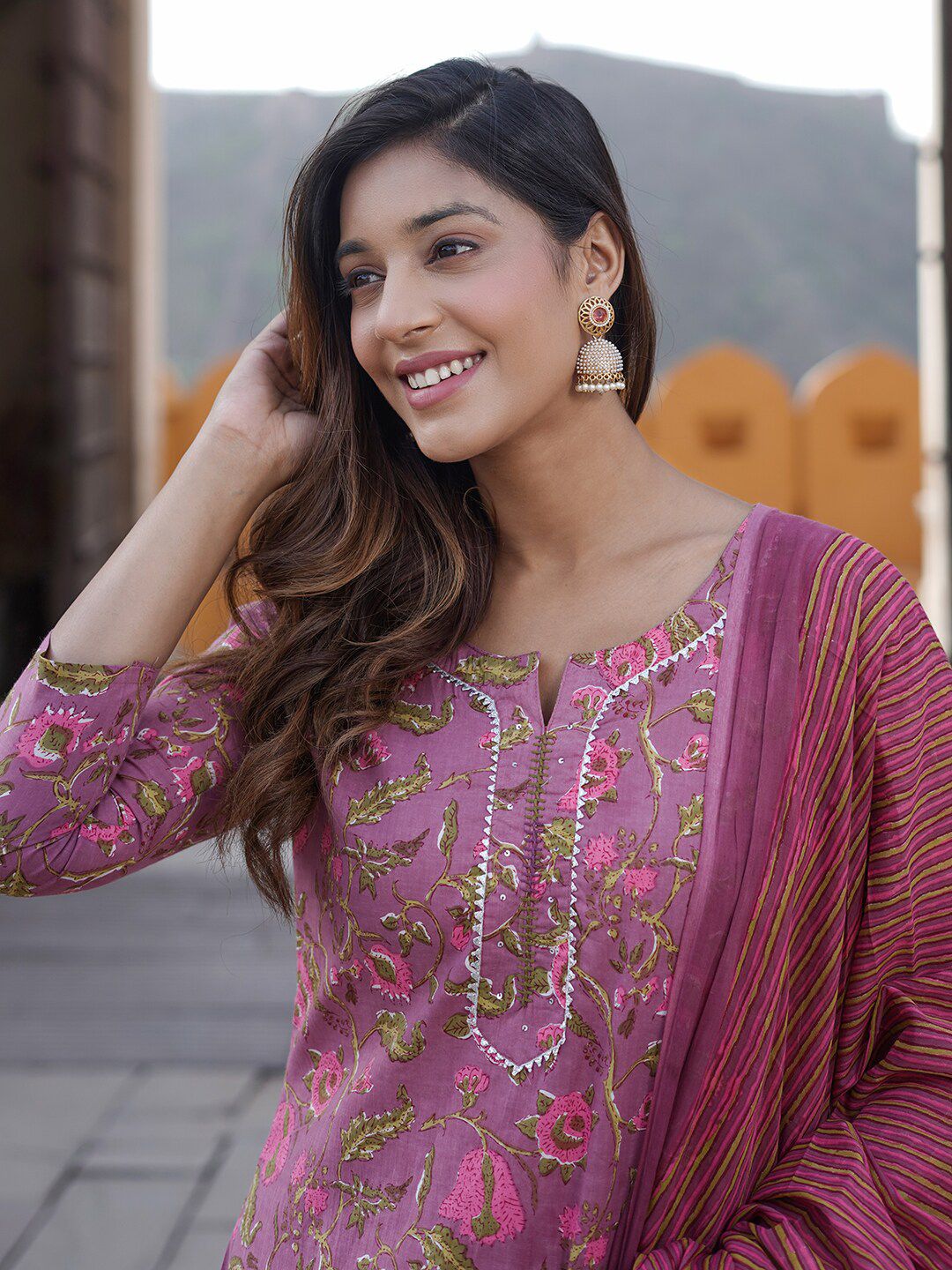 Dhiyona KL Floral Printed Pure Cotton Kurta with Trousers & With Dupatta