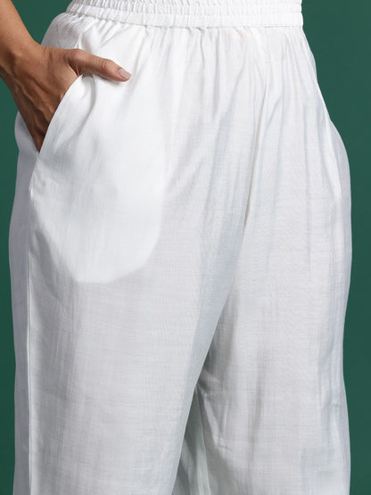 Dhiyona Women's Plus Size Floral Embroidered Beads & Stones Kurta with Trousers & With Dupatta