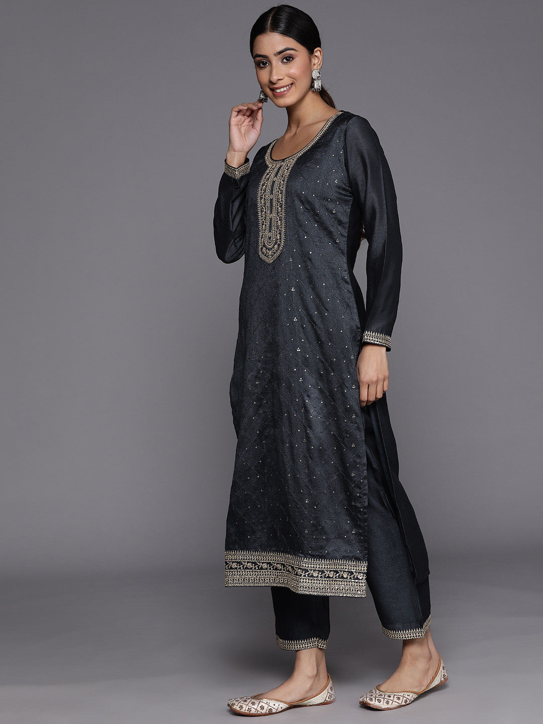 Women Floral Embroidered Sequinned Kurta With Trousers & Dupatta
