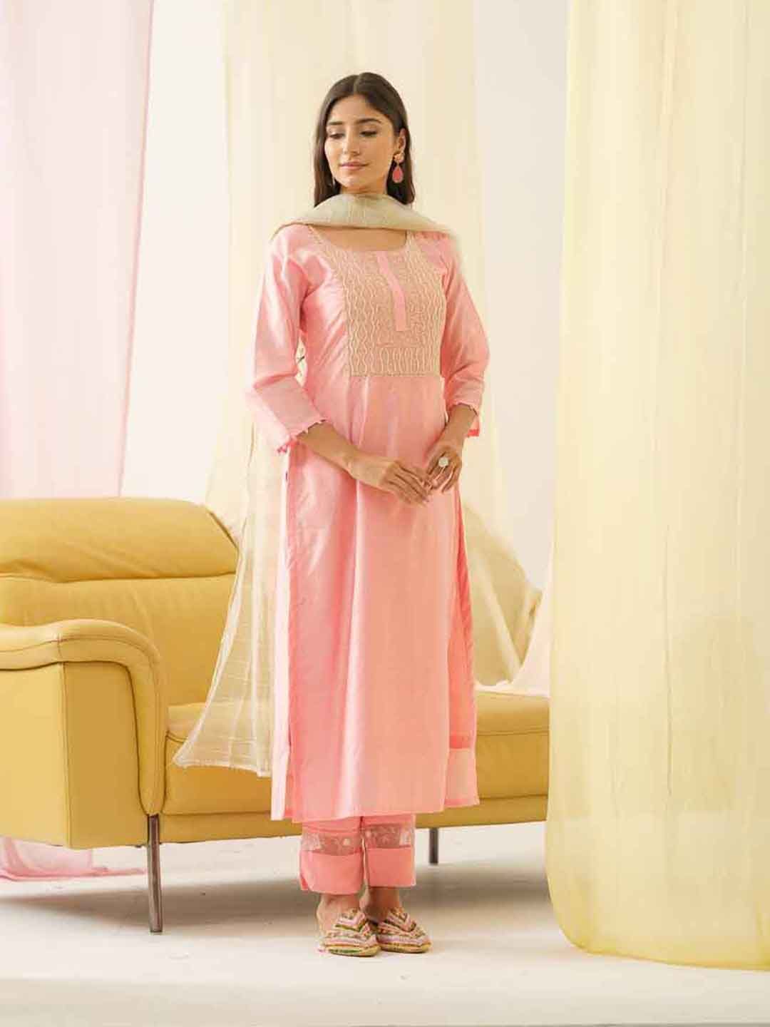 Dhiyona IS Women's Ethnic Motifs Yoke Design Beads and Stones Kurta with Trousers & Dupatta