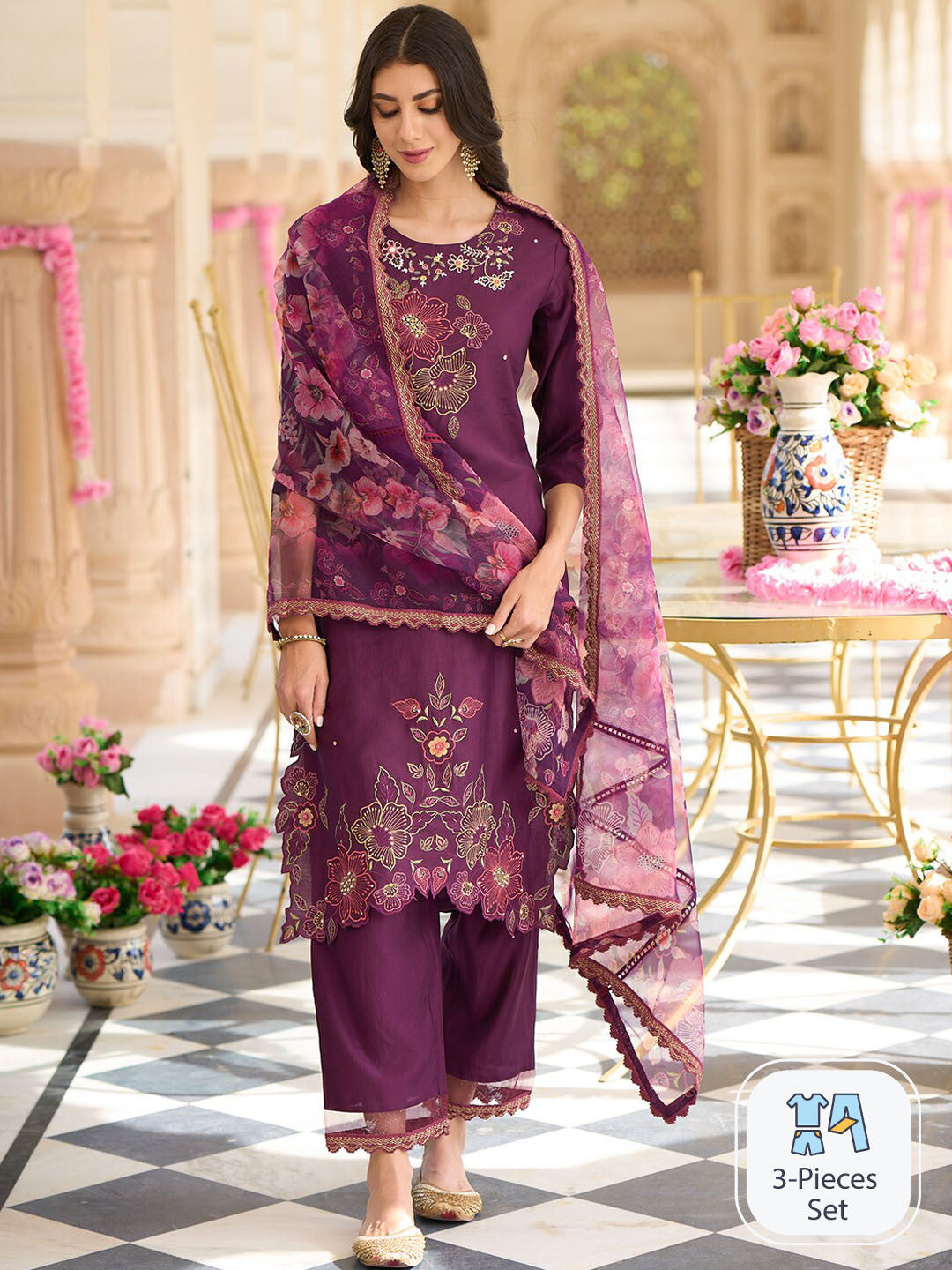 Floral Embroidered Regular Thread Work Kurta With Trousers & Dupatta