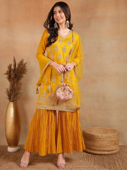 Dhiyona KL V-neck Ethnic Motifs Embroidered Regular Kurta with Sharara & With Dupatta