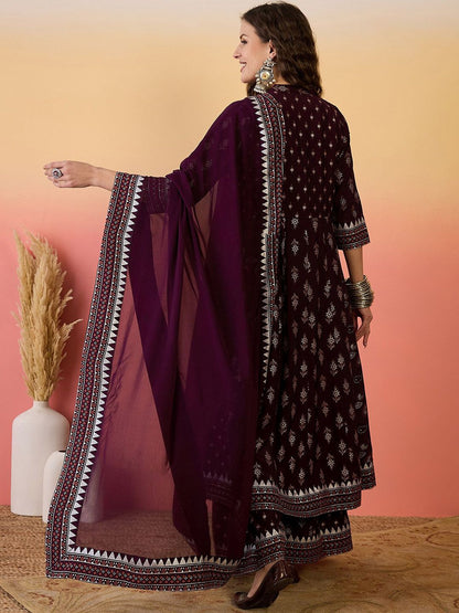 Dhiyona SN Women Embroidered Anarkali Kurta Set With Dupatta