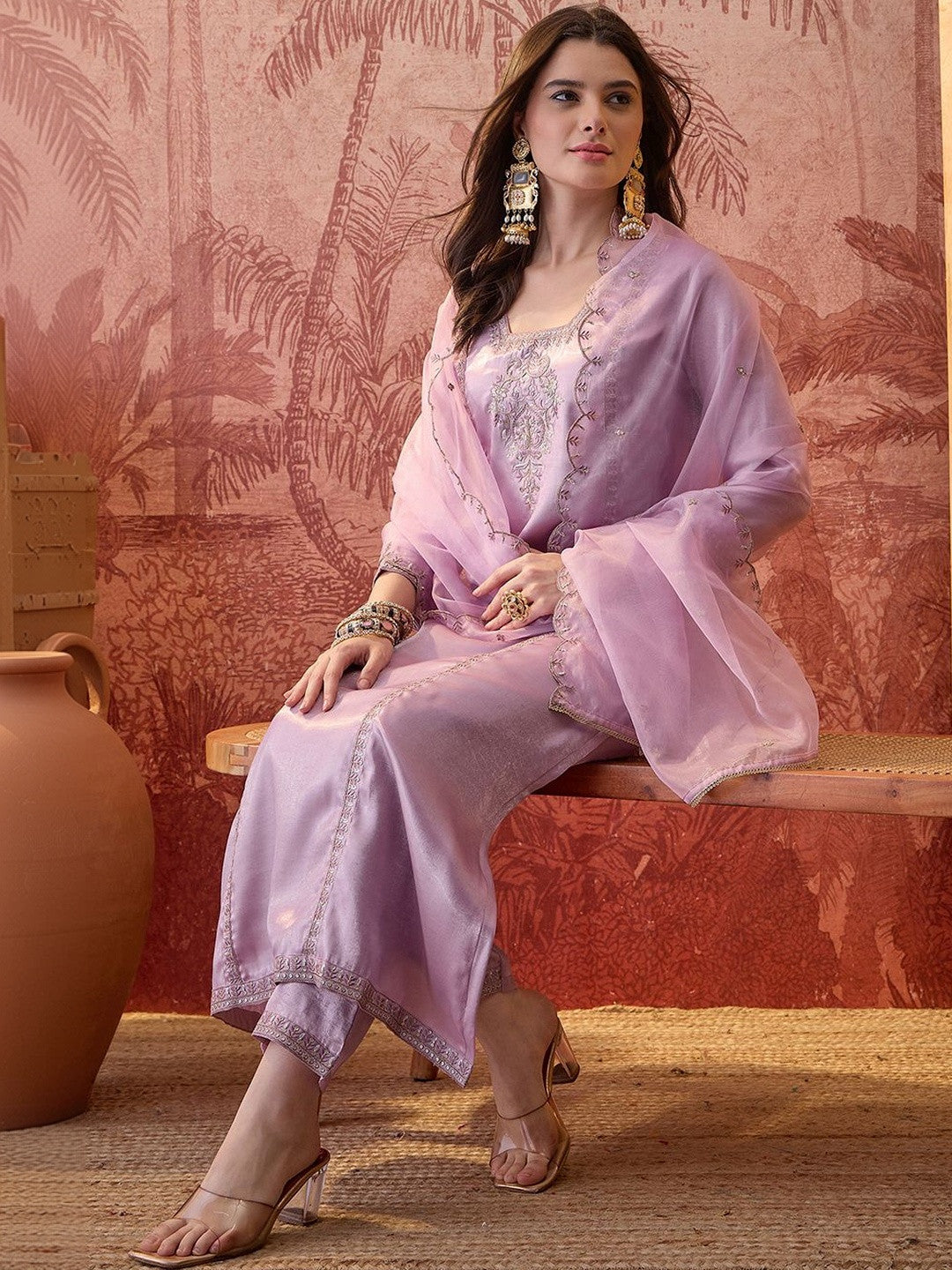 Dhiyona SN Embroidered Square Neck Kurta & Trousers Kurta Sets