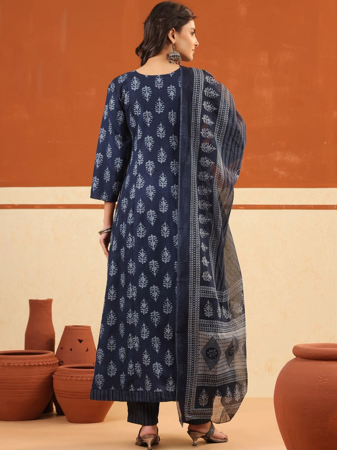 Printed Pure Cotton Sweetheart Neck Kurta & Trousers With Dupatta