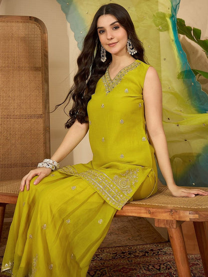Dhiyona SN Ethnic Motifs Embroidered Zari Kurta with Sharara & Dupatta