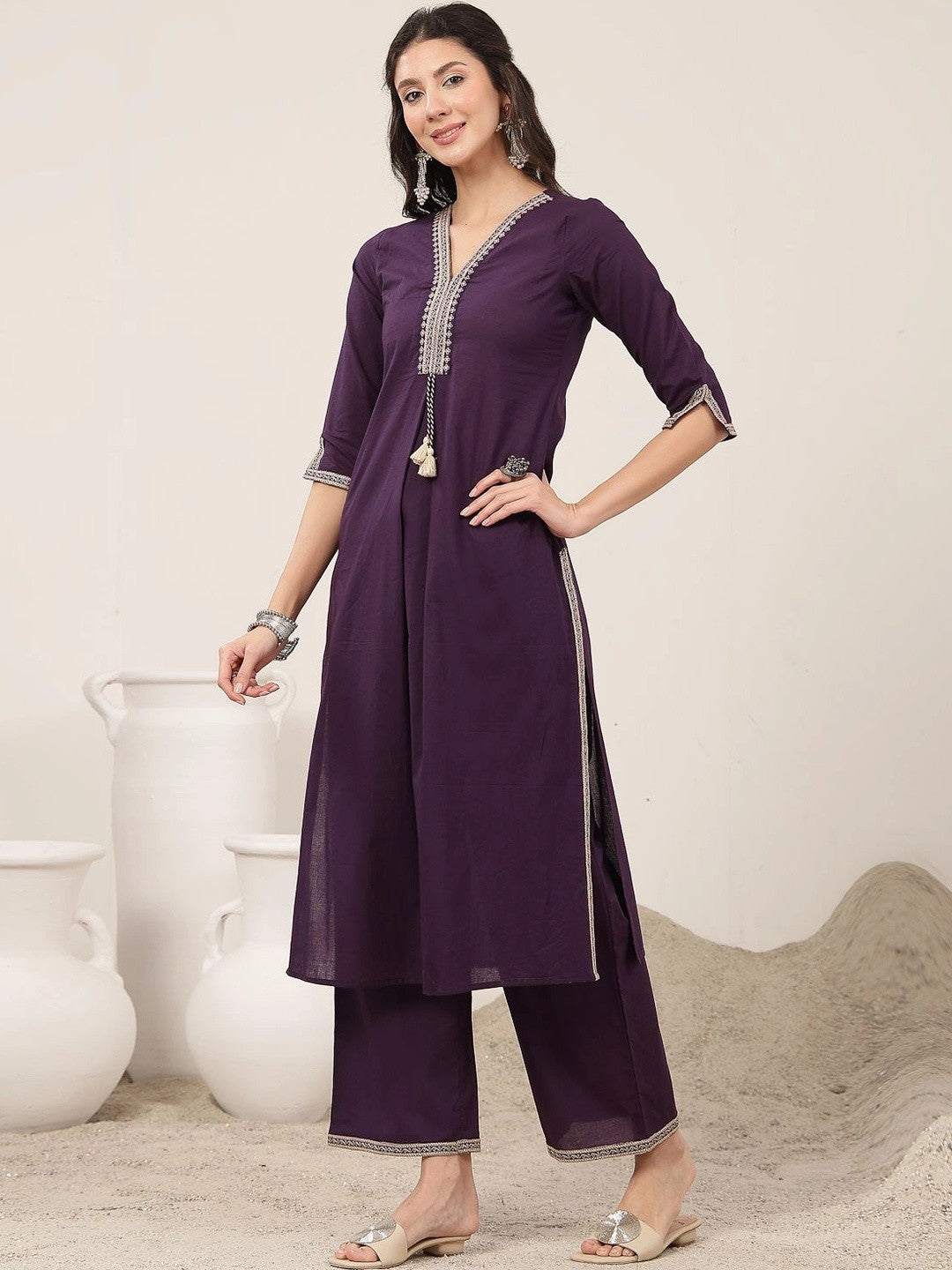 Women Regular Thread Work Kurta with Palazzos