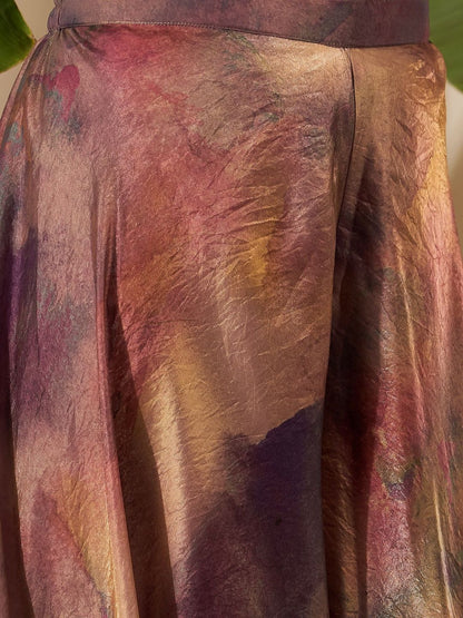 Dhiyona IN Women Crushed Oraganza Silk Embroidered Kurta Set with Dupatta