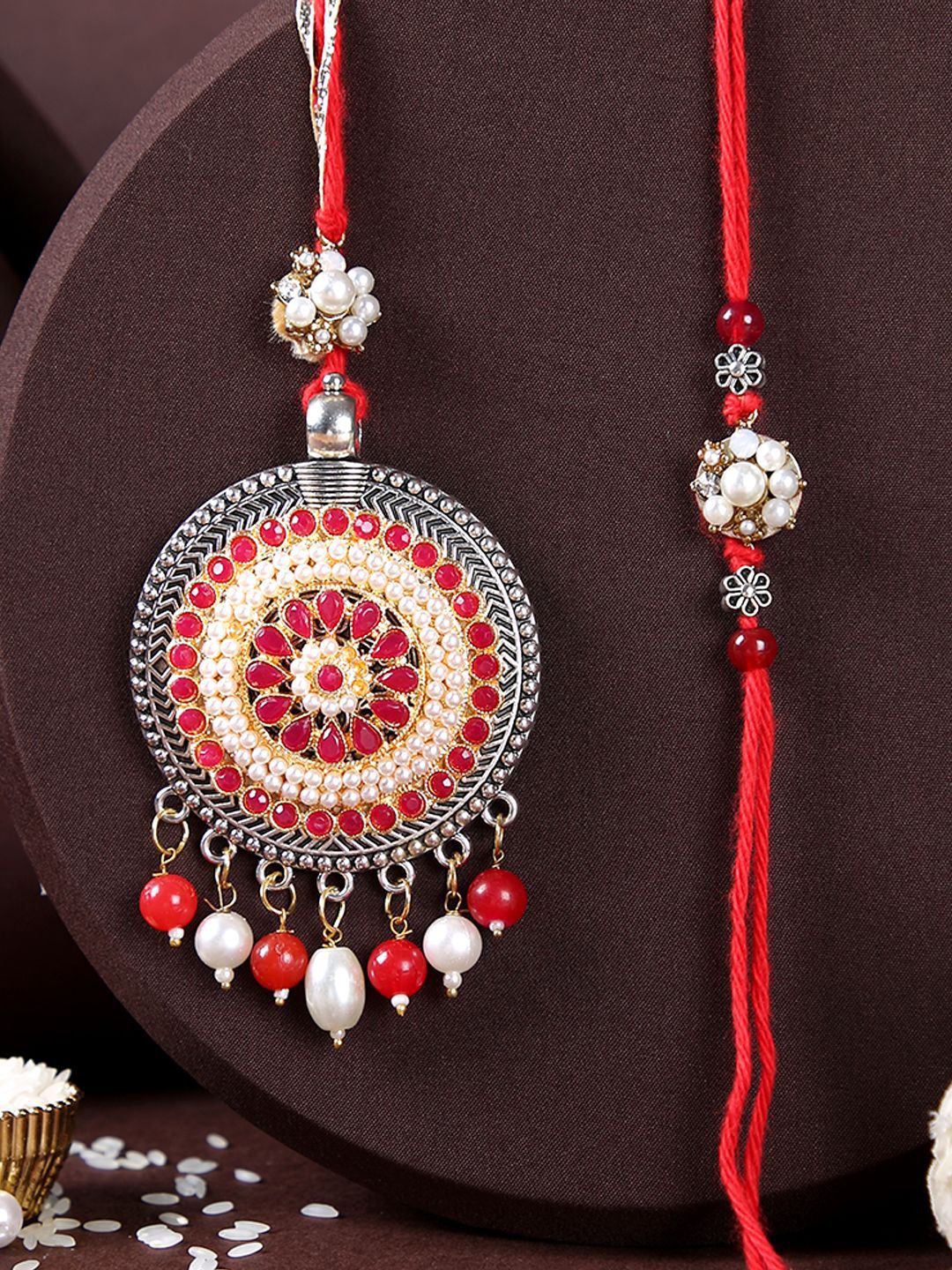 Dhiyona Bhaiya Bhabhi Charming Floral Thread Rakhi With Roli Chawal & Greetings Card
