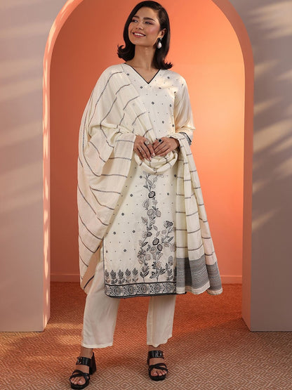 Women Ethnic Motifs Printed Regular Kurta with Trousers & With Dupatta