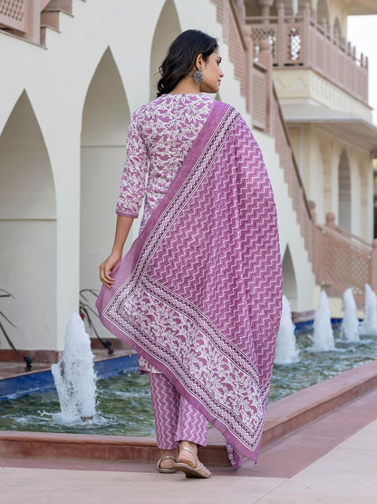 Dhiyona KL Women Floral Printed Regular Pure Cotton Kurta with Trousers & With Dupatta
