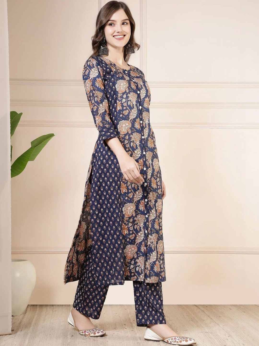 Women Floral Printed Regular Pure Cotton Kurta with Trousers & With Dupatta