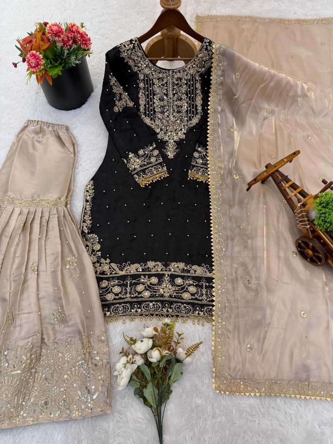 Dhiyona KL Women Ethnic Motifs Embroidered Regular Sequinned Kurta with Sharara & With Dupatta