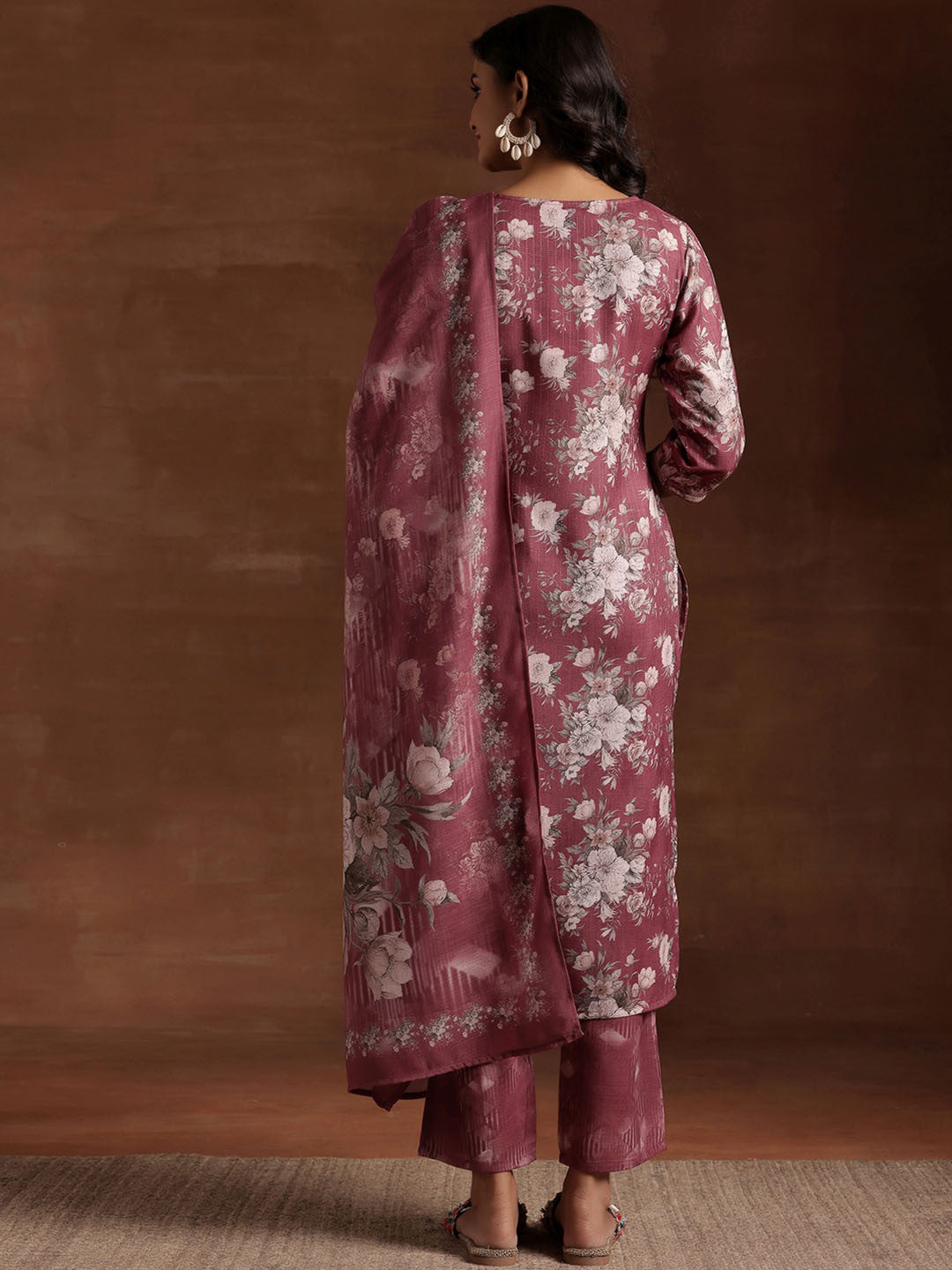 Women Floral Printed Regular Kurta with Trousers & With Dupatta