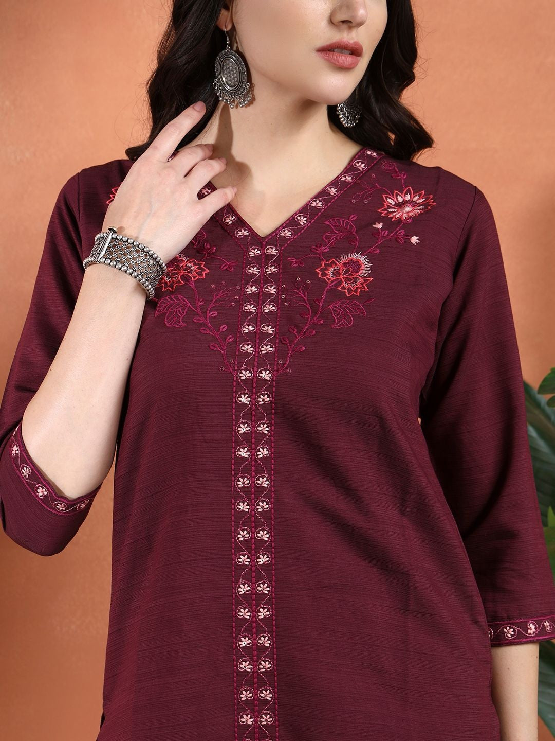 Ethnic Motifs Embroidered Sequinned Straight Kurta with Trouser & Dupatta