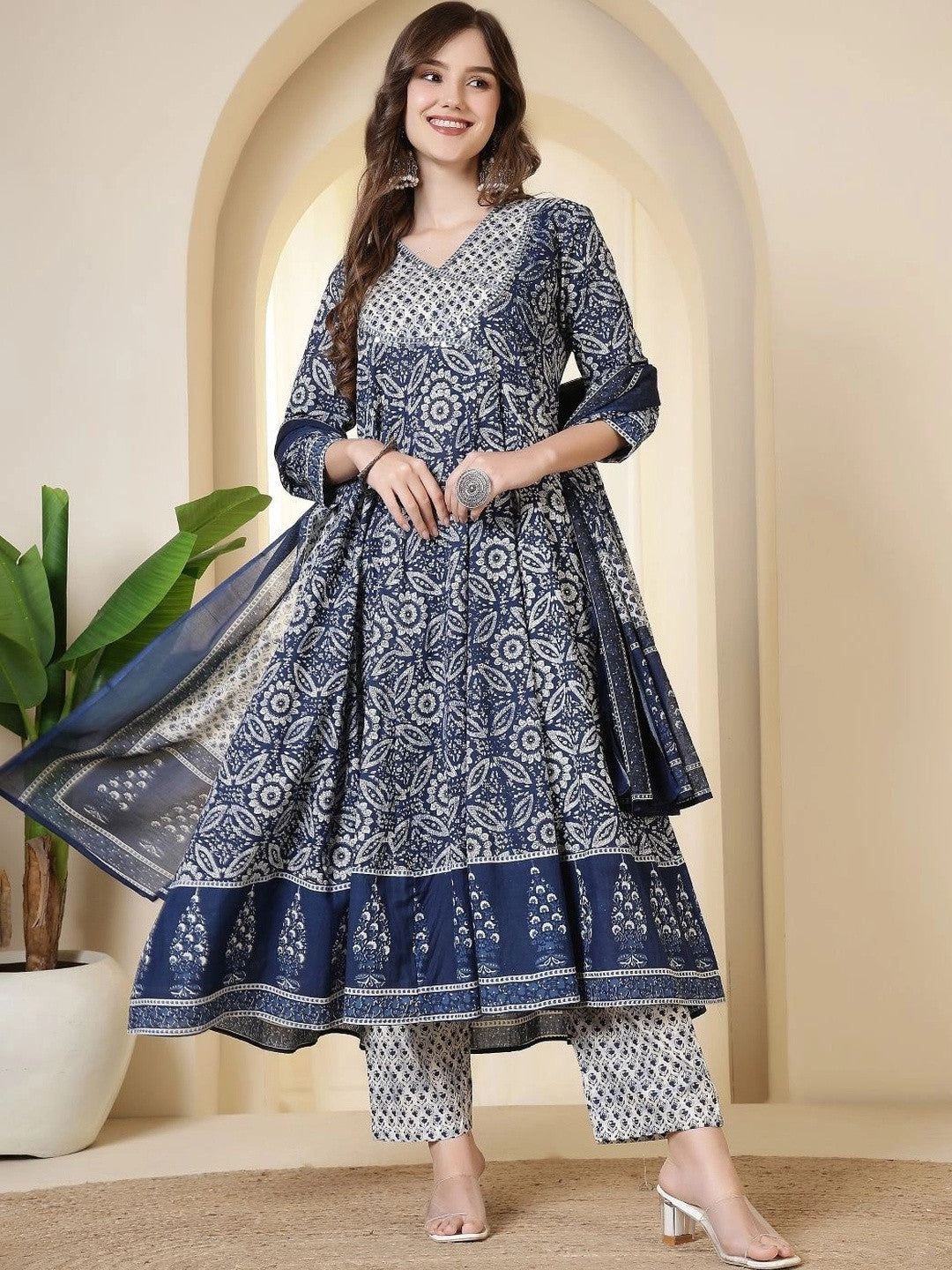 Women Ethnic Motifs Printed Empire Pure Cotton Kurta with Trousers & With Dupatta
