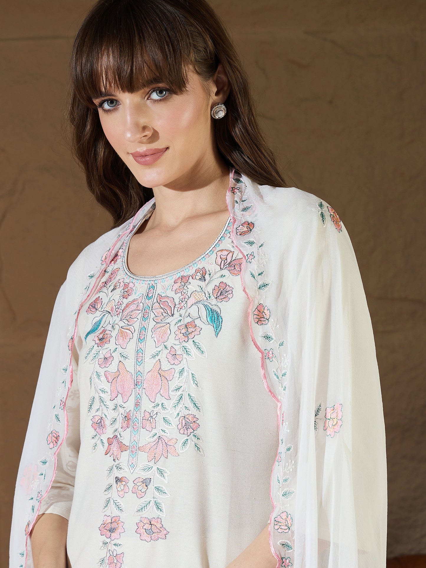 Dhiyona VV Zarvika White khadi cotton Kurta with Trousers & Dupatta Suits