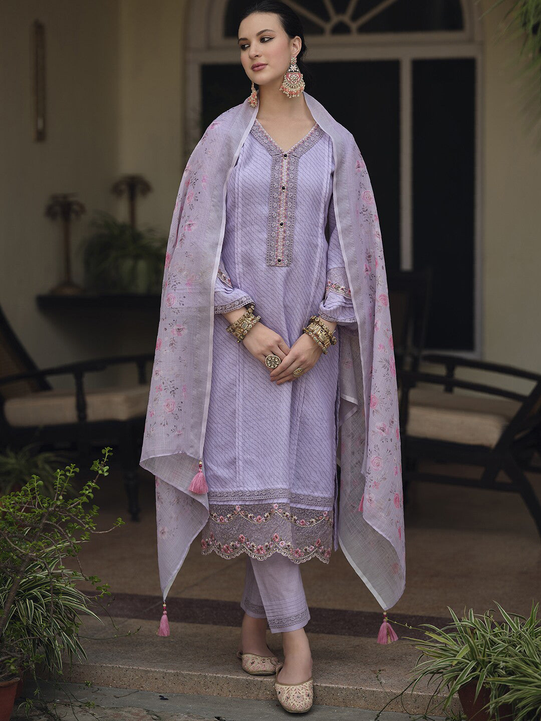Lavender & Pink Floral Embroidered Thread Work Linen Kurta Set