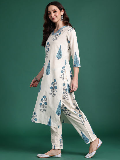 Floral Printed Regular Kurta with Trousers