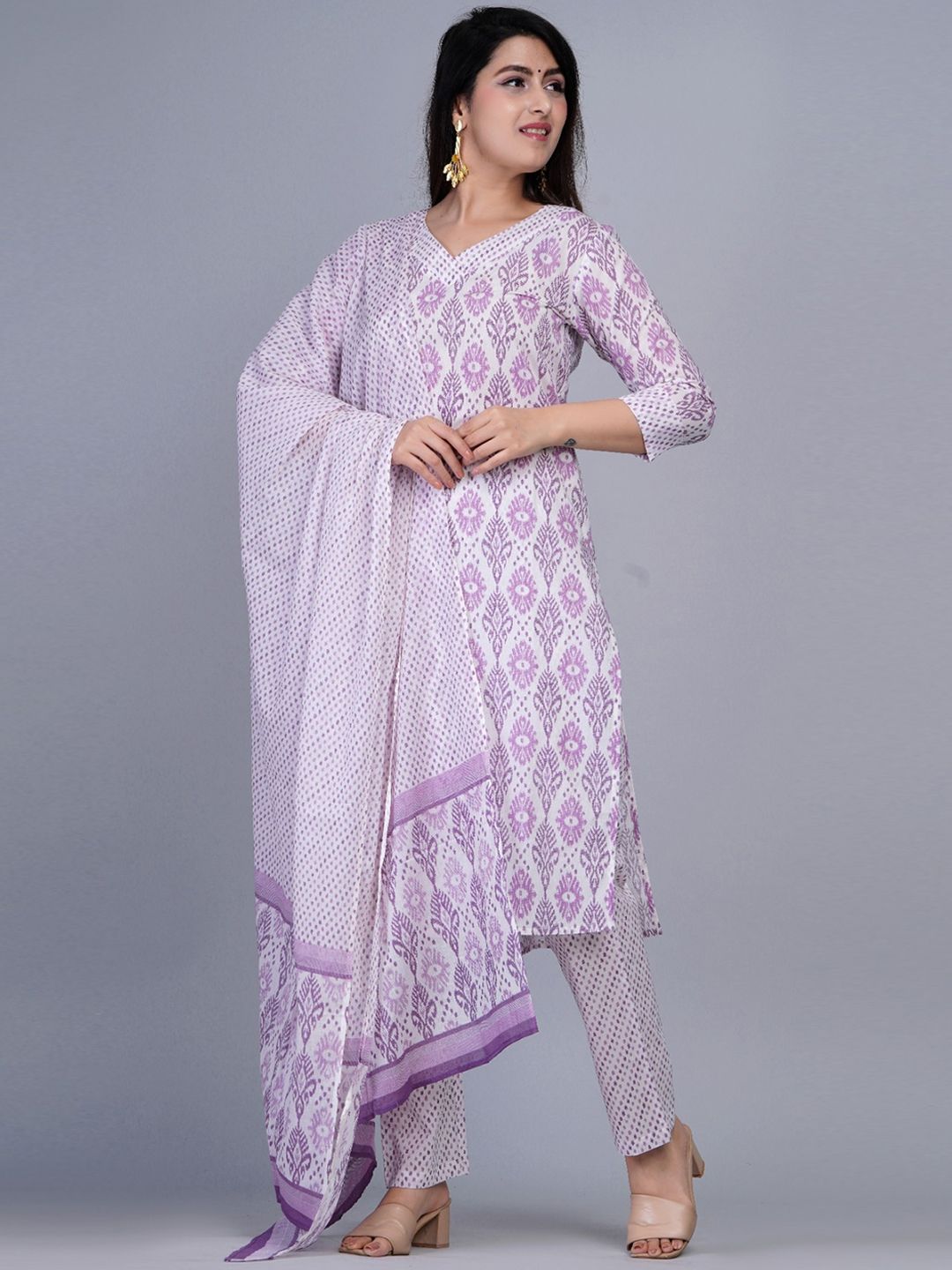 Dhiyona KL Ethnic Motifs Printed Straight Pure Cotton Kurta & Trousers With Dupatta