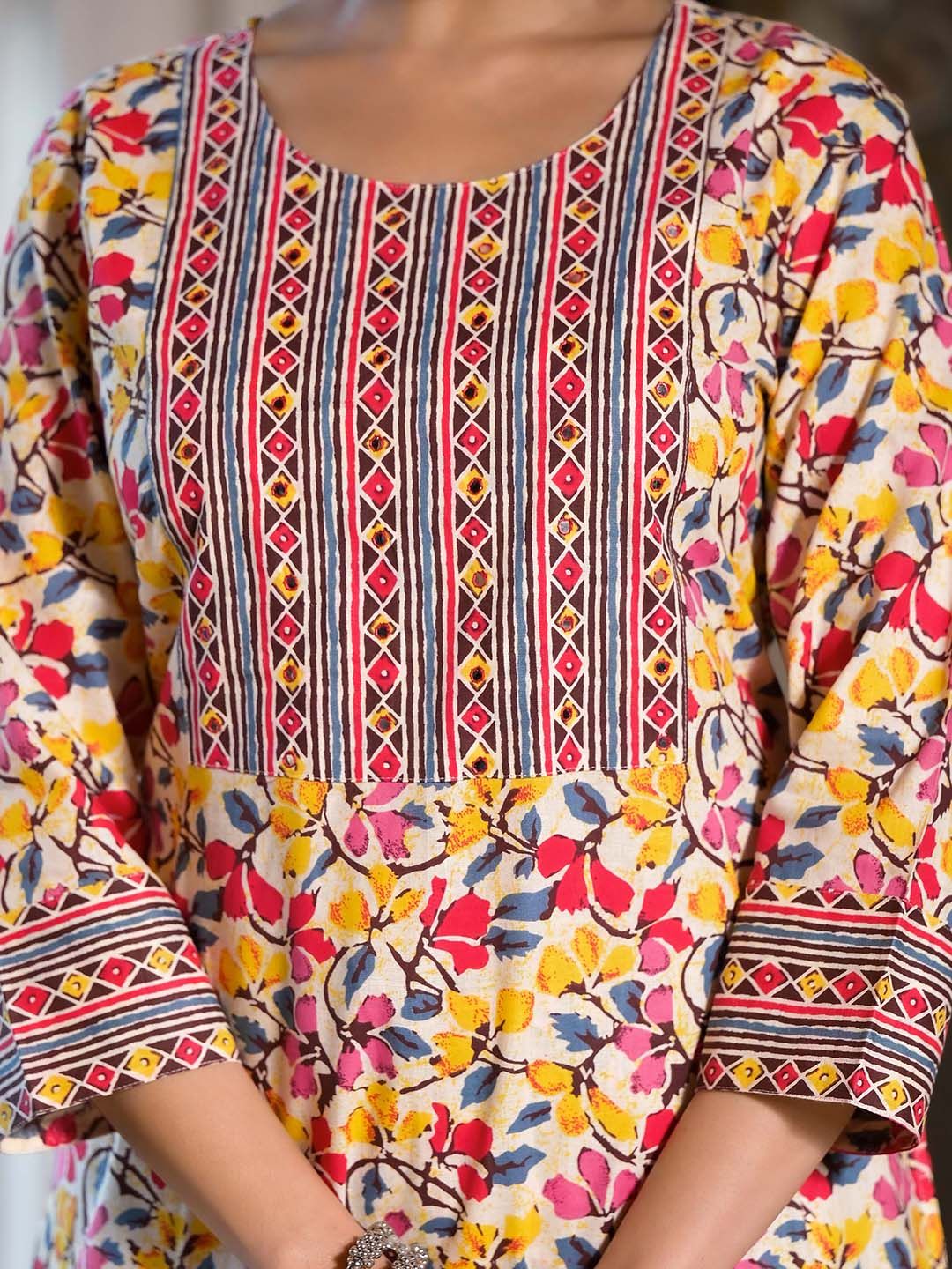 Dhiyona KL Floral Printed Regular Mirror Work Pure Cotton Kurta With Trouser & Dupatta