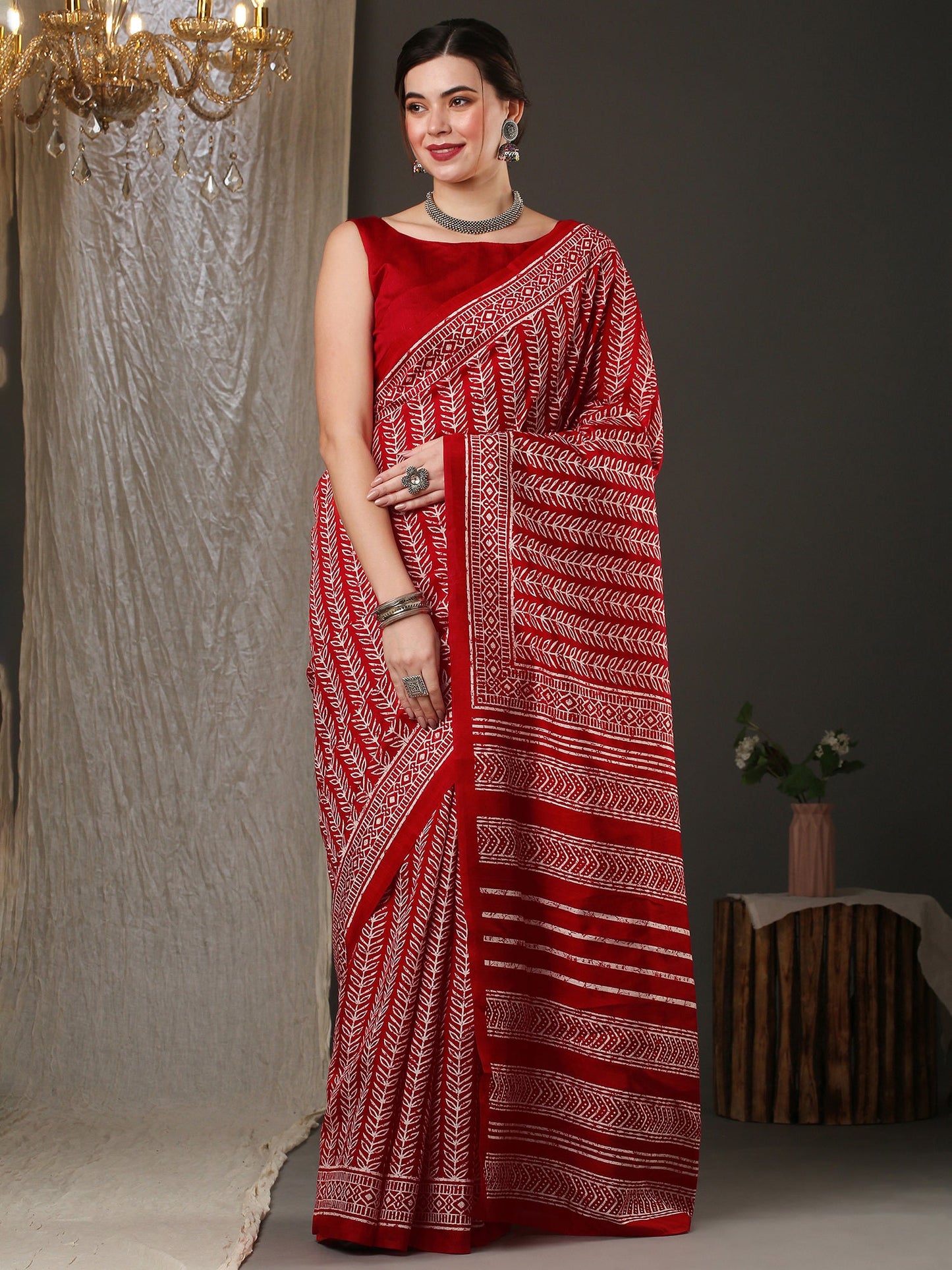 Women's Bhagalpuri Silk Red Printed Designer Saree With Blouse Piece