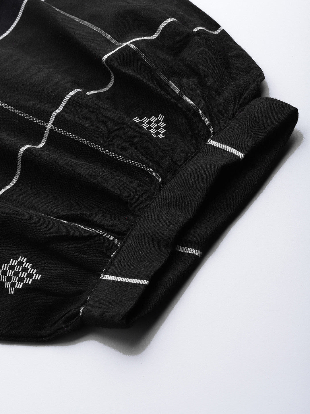 Women Black & White Embroidered Regular Thread Work Kurta with Salwar