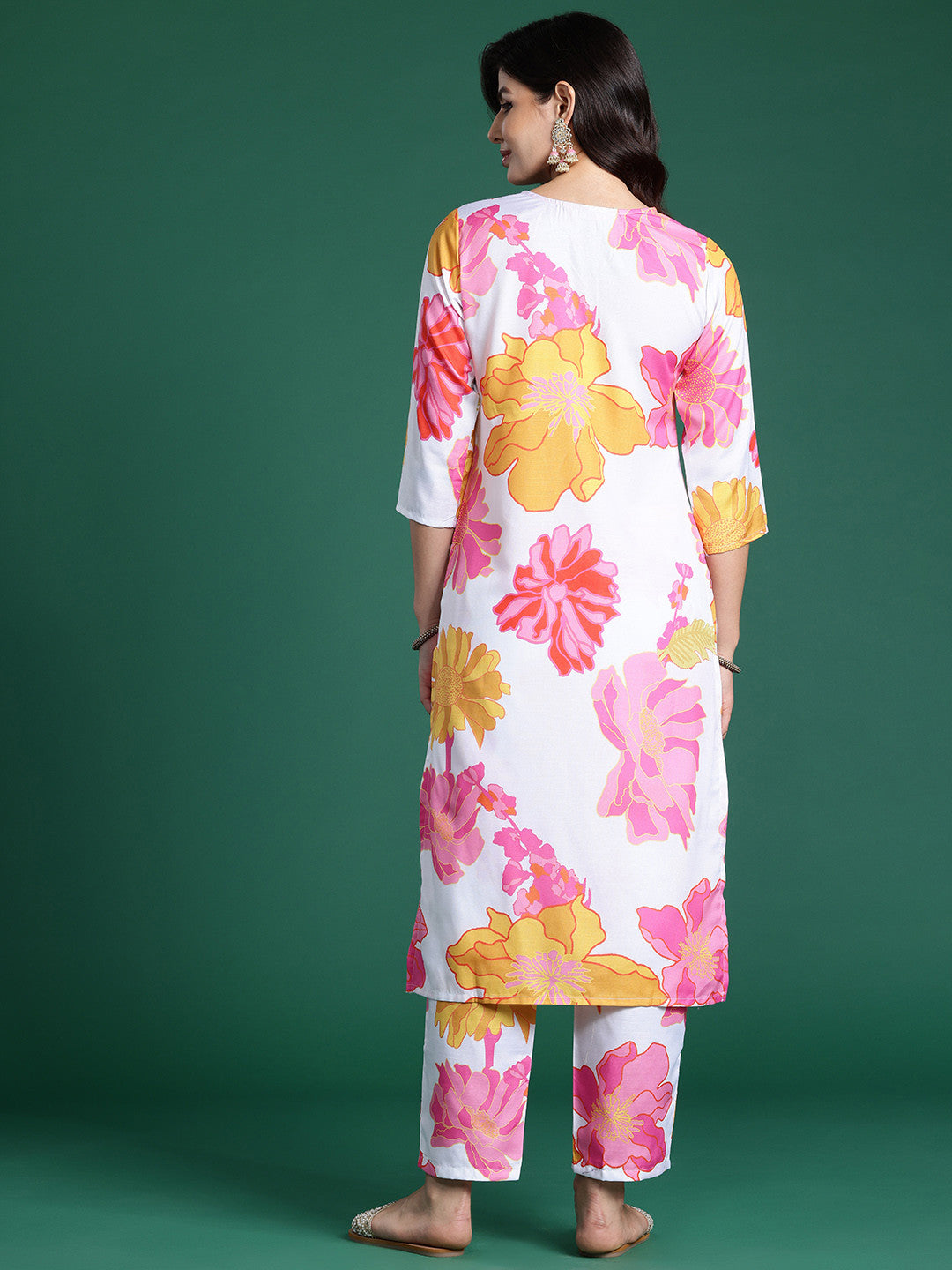 Floral Printed Kurta with Trousers