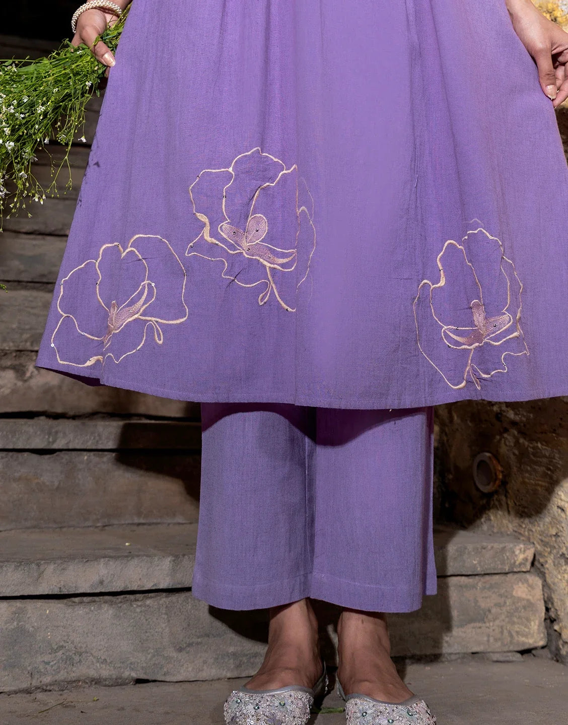 SNEHA LILAC COTTON EMBRODIERED KURTA PANT SET