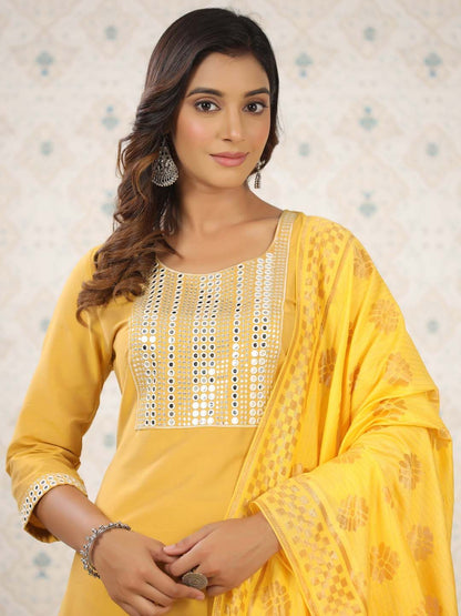 Dhiyona OD  Geometric Yoke Design Mirror Work Kurta with Trousers & Dupatta