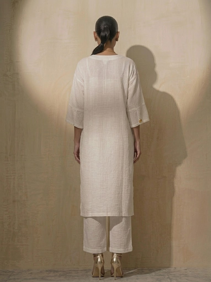 Dhiyona ST 2 pc Set - White Easy Addictive Travel Airflow Kurta and Pant Set