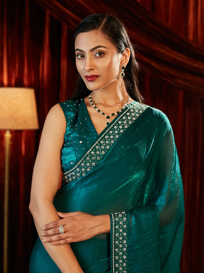 Dhiyona KS Women's Beads and Stones Embellished Saree