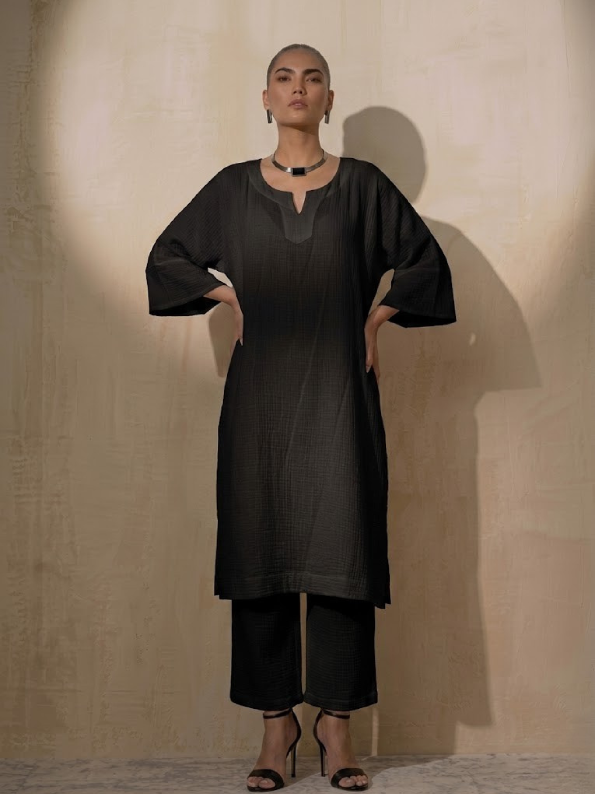Dhiyona ST 2 pc Set - Black Easy Addictive Travel Airflow Kurta and Pant Set