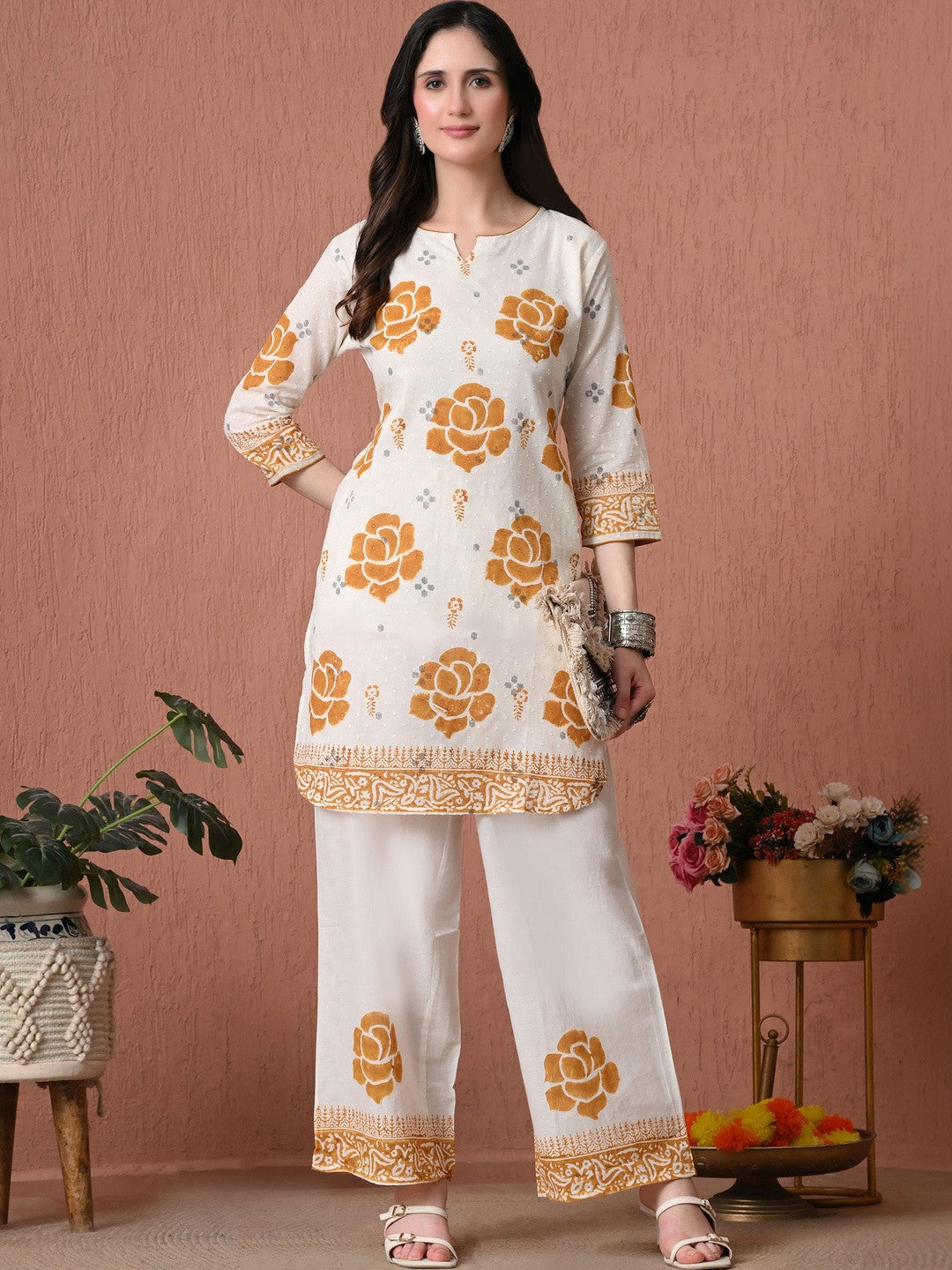 Women Floral Printed Regular Pure Cotton Kurta with Palazzos