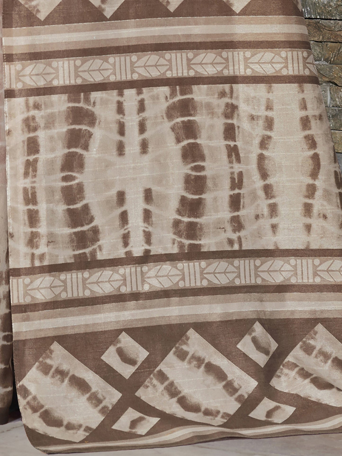 Women's Bhagalpuri Silk Beige Printed Designer Saree With Blouse Piece