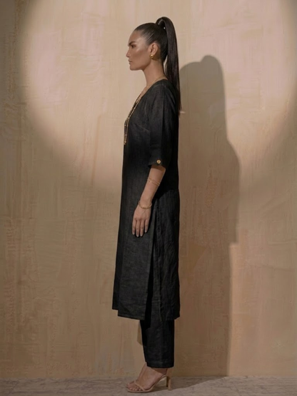 Dhiyona ST Swtantra Black Linen Round Neck Elbow Sleeve Kurta with Pants