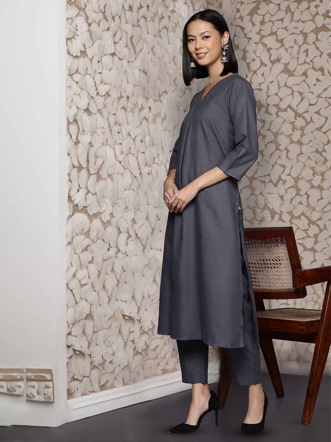 Grey Women Solid V neck Pleated Regular Kurta with Trousers