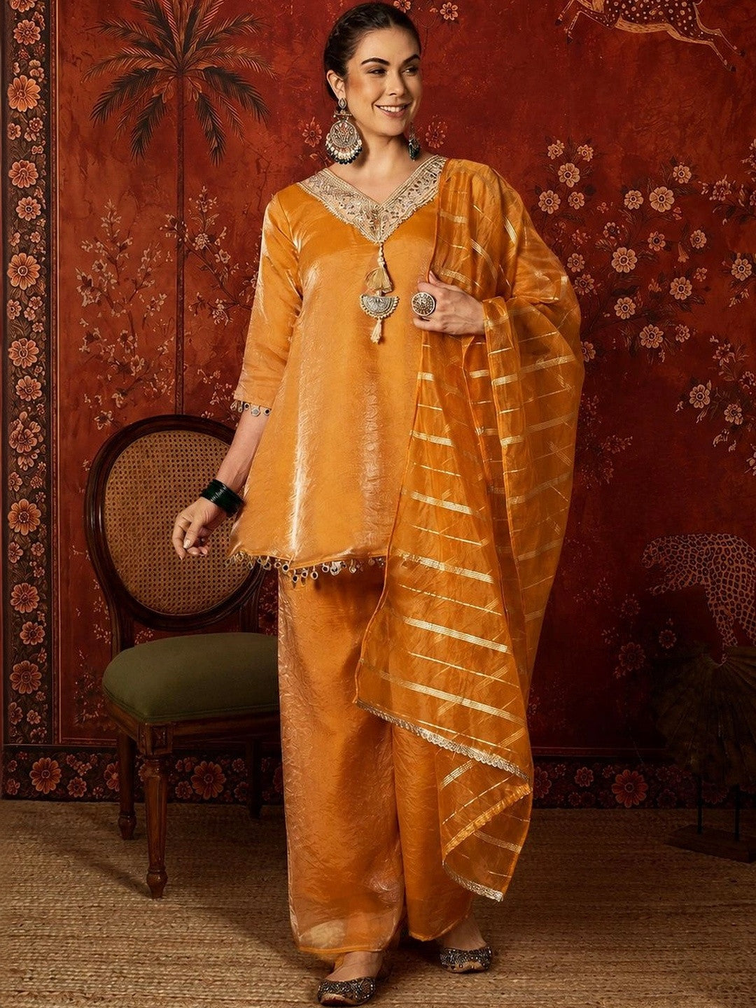 Women Regular Thread Work Pure Silk Kurta with Palazzos & With Dupatta