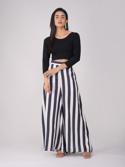 Dhiyona ST Blouse - Stretchy Black LONG Sleeve Blouse