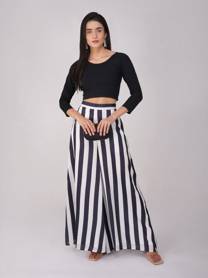 Dhiyona ST Blouse - Stretchy Black LONG Sleeve Blouse