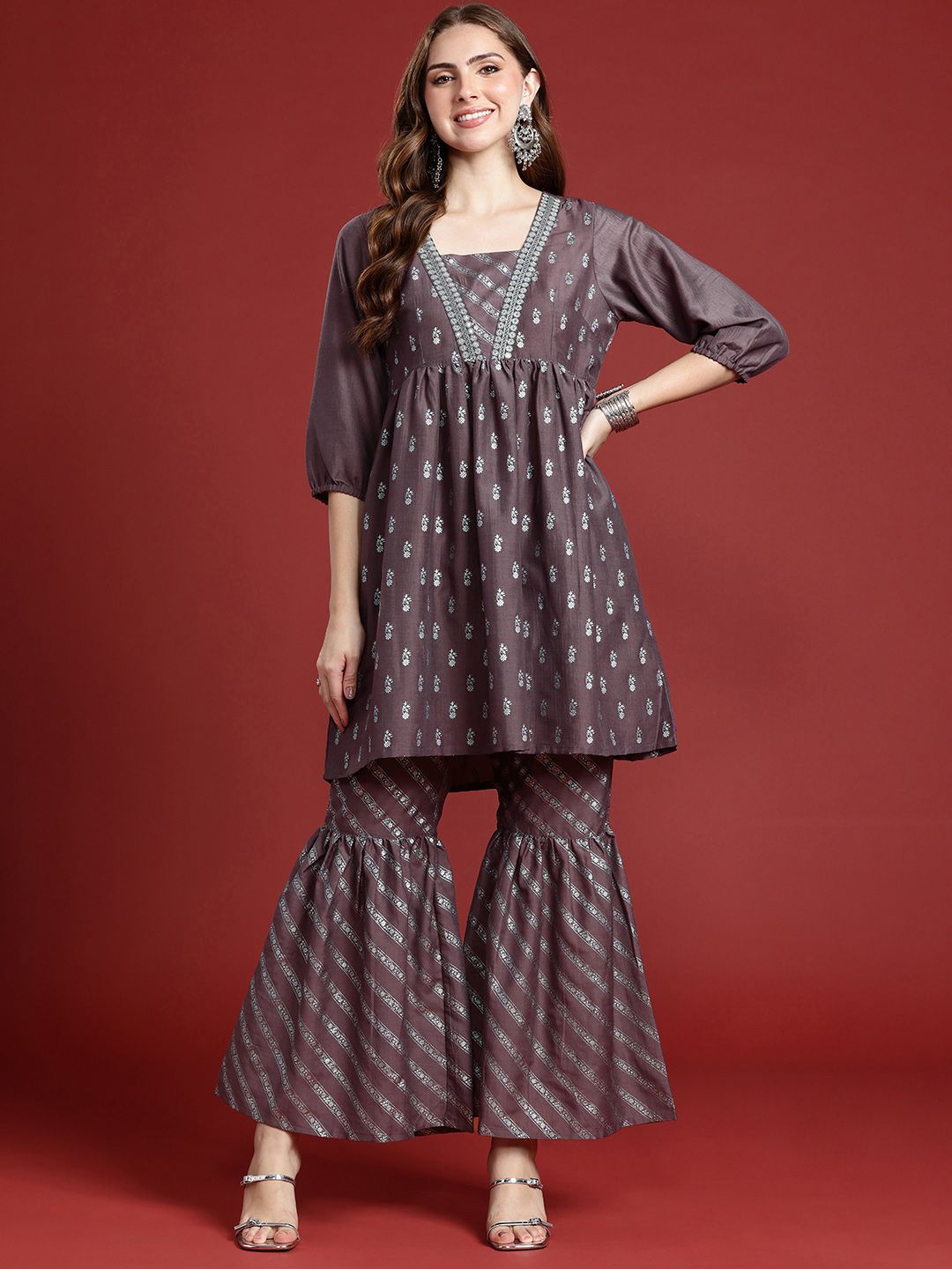 Dhiyona AN Floral Printed Regular Sequinned A-Line Kurti With Sharara