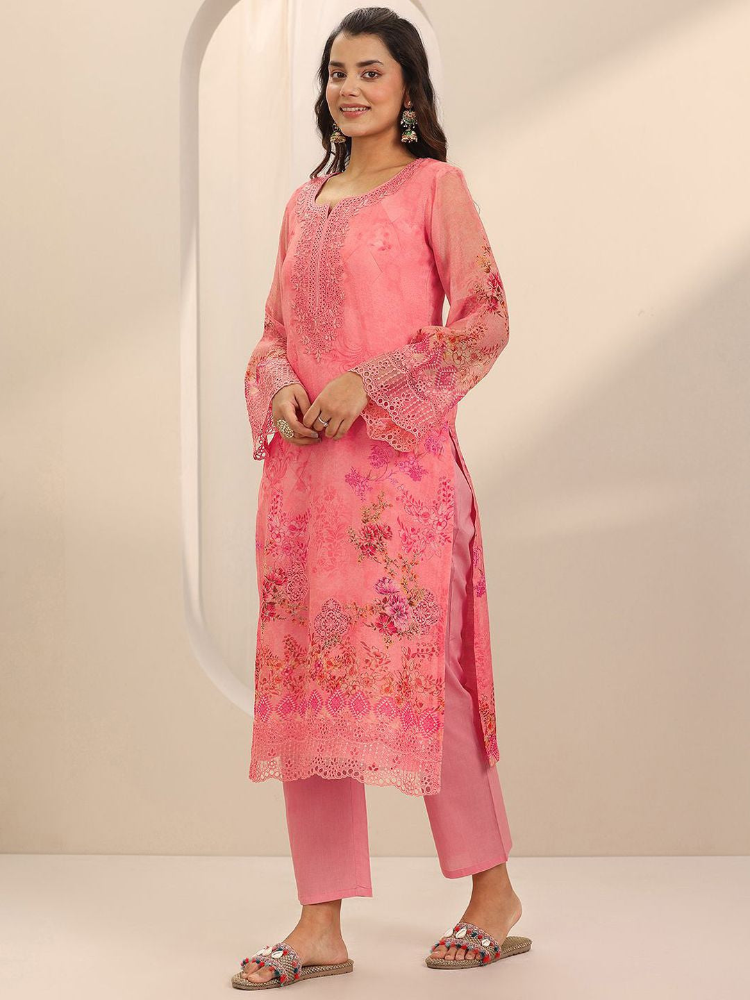 Floral Embroidered Round Neck Beads & Stones Kurta With Trousers & Dupatta