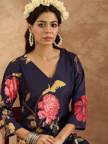 Women Floral Printed Regular Kurta with Trousers