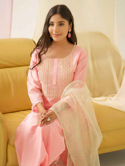 Dhiyona IS Women's Ethnic Motifs Yoke Design Beads and Stones Kurta with Trousers & Dupatta