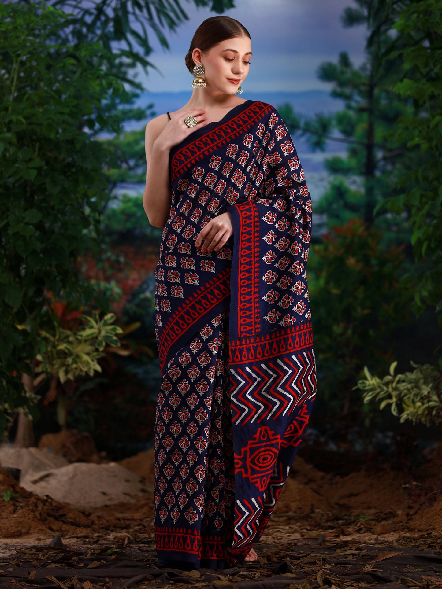 Women's Bhagalpuri Silk Navy Blue Printed Designer Saree With Blouse Piece