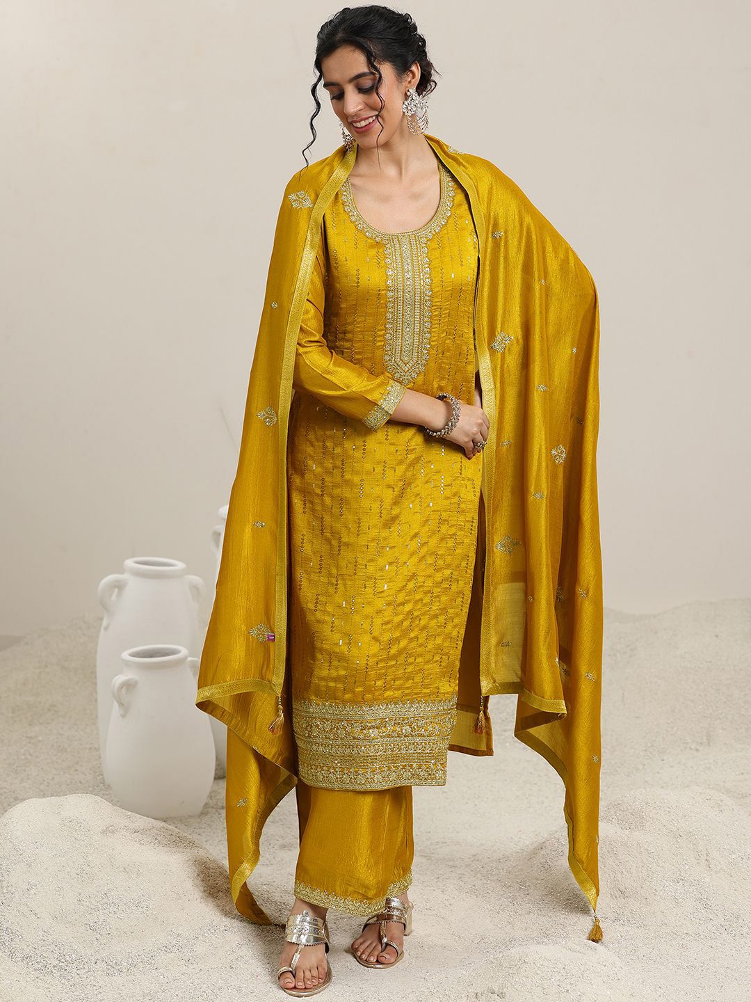 Dhiyona LL Women Ethnic Motifs Embroidered Regular Sequinned Kurta with Palazzos & With Dupatta