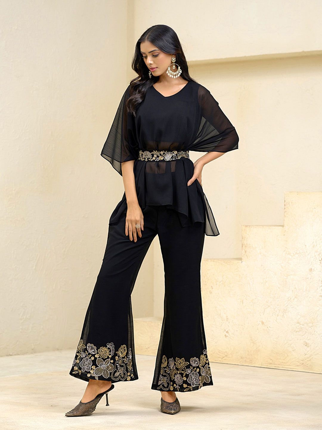 Dhiyona CH Floral Embroidered V-Neck Zari Georgette Kaftan Kurta With Palazzos