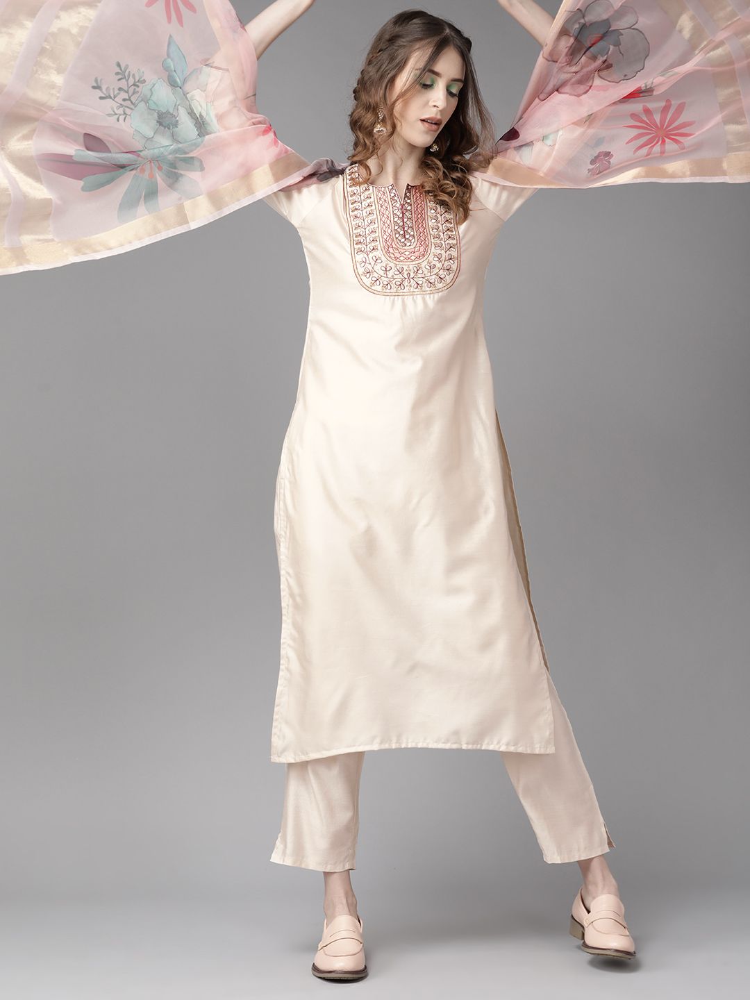 Dhiyona IE Women Yoke Design Straight Kurta and Palazzo With Dupatta