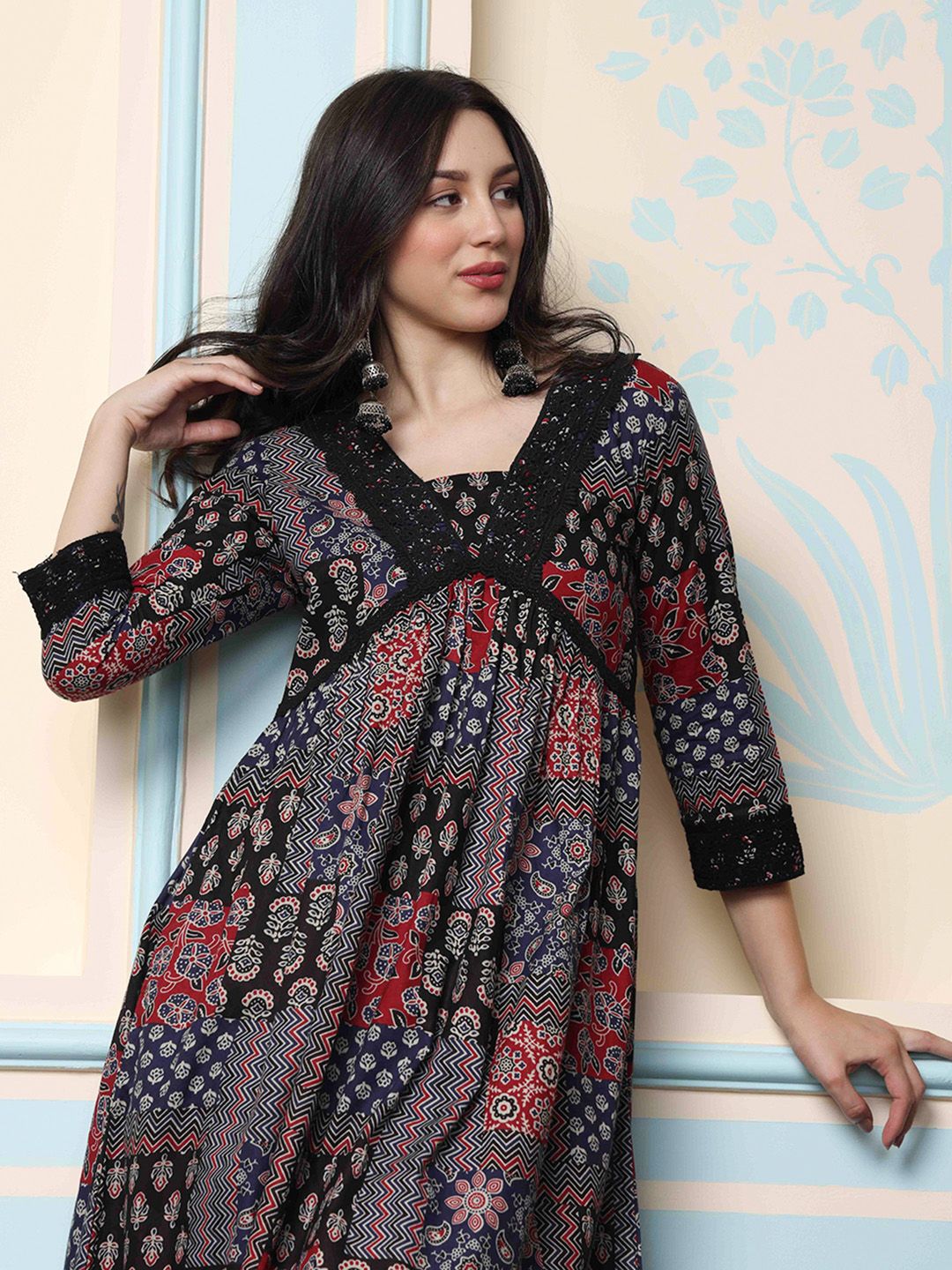 Dhiyona IS Women's V-Neck Floral Printed Empire Pure Cotton A-Line Kurta with Trousers